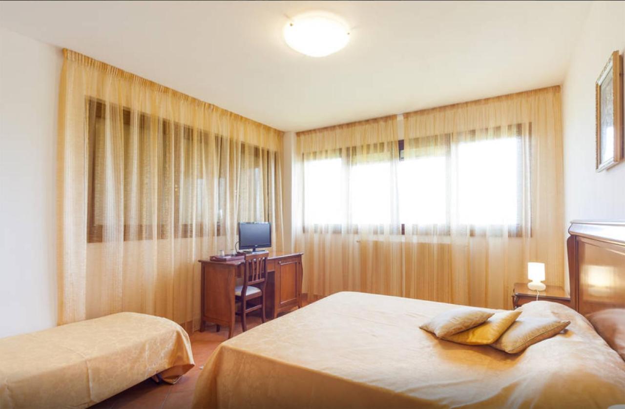 Cascina Tabachera X10 Country House Sirmione Garda Lake Pozzolengo Værelse billede
